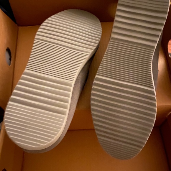 Men’s casual penny loafers.  New main image 3